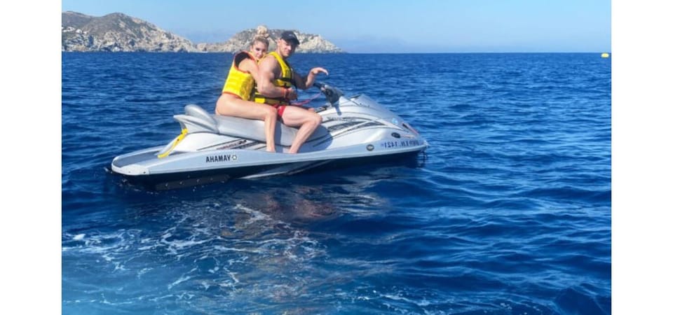 Agia Pelagia: Jet Ski - Training on the water: how the guide helps you drive, not just ride