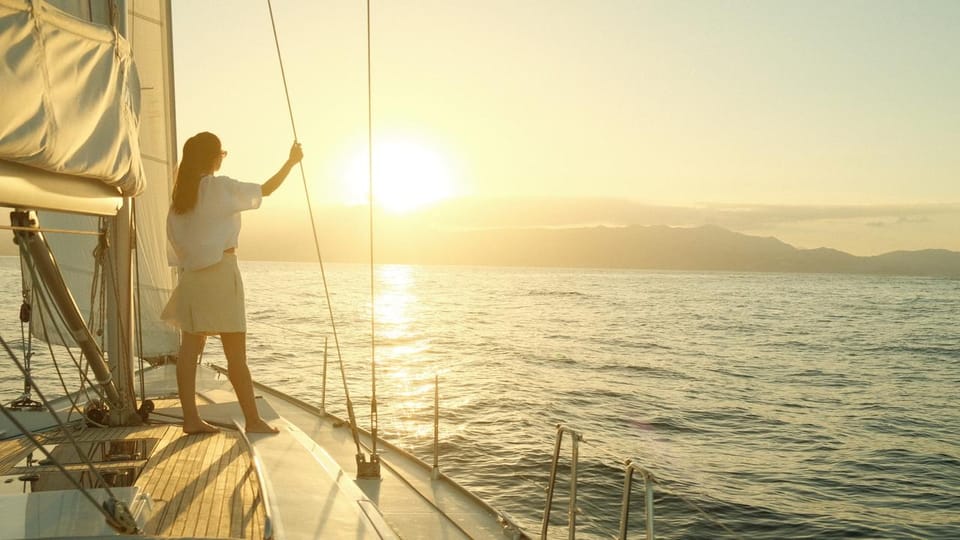 Agios Nikolaos: Golden Hour Sailboat Tour with Wine & Snacks - Snacks, Local Wine, and the On-Board Meal Moment