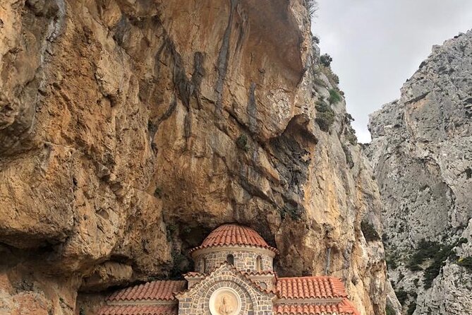 All day road trip from the North mountains to the South beaches - Why this mountains-to-beaches route feels like real Crete