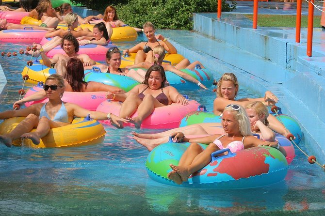 Aquaplus Admission Ticket - Timing, Crowds, and the One Logistics Quirk to Watch