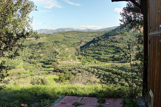 Battle of Crete WW2 Private Tour (price per group of 6) - Transport, timing, and what the day feels like