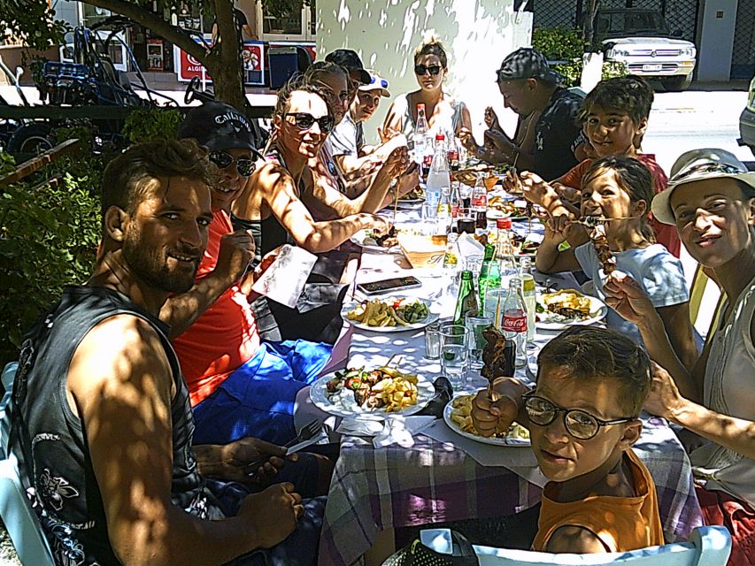 Buggy safari Crete (Transfer and lunch) analipsi- hersonisos - Malia Palace Photo Stop: Quick, But It Sets the Theme
