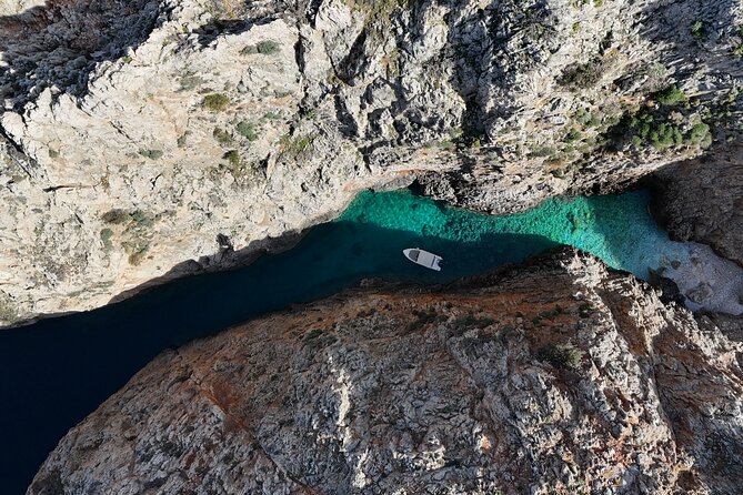 Chania: Boat Rental Almyrida - Stop 4: Loutraki Beach and a smooth return to Almyrida