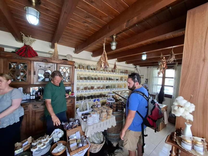 Chania: E-Bike City Highlights Tour - Folklore Museum of Chania: Short Stop, Clear Context