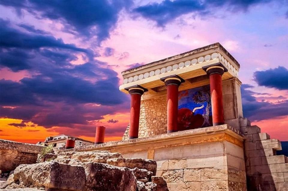 Chania - Knossos Palace Guided Tour - Heraklion after Knossos: a break that helps the day make sense