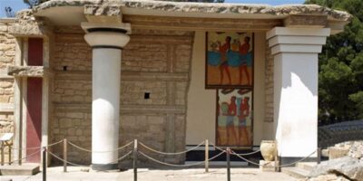 Chania - Knossos Palace Guided Tour - Entering Knossos Palace: myths, history, and what to focus on