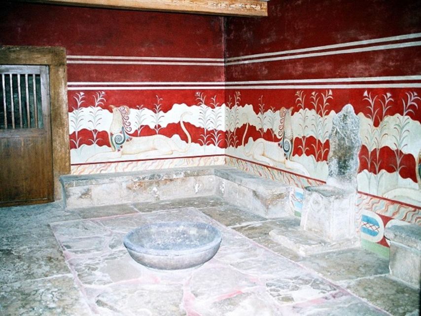 Chania - Knossos Palace Guided Tour - Who should book this Knossos and Heraklion day trip