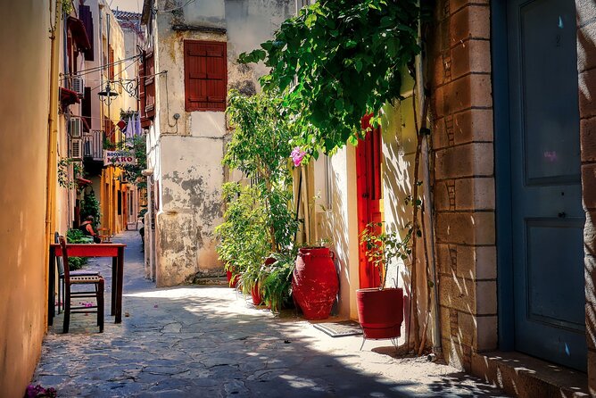 Chania Old Town, Public Market and Chrisopigi Monastery Tour - Prophet Elias Hill and the Venizelos Graves stop (about 30 minutes)