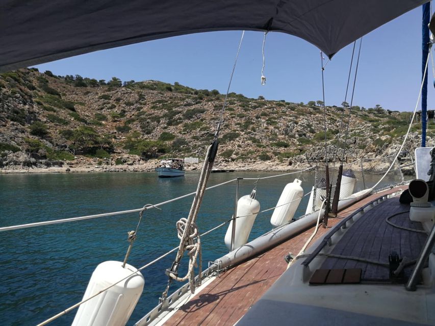 Chania: Private Morning or Sunset Sailing Cruise - Drinks, Fruit, Dakos, and the Pace That Keeps It Relaxed