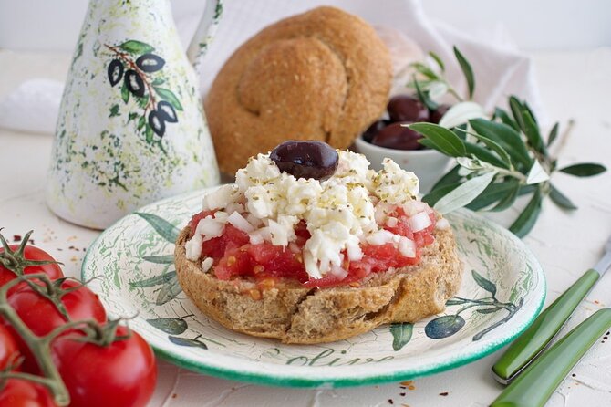 Cretan Flavors - Cooking Lessons and Wine Olive Oil Tasting - Olive Oil Tasting: How to Recognize Quality (Not Just Smell It)