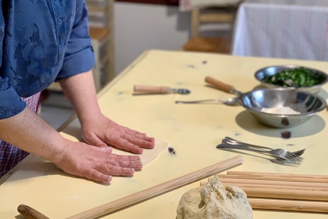 Cretan Traditional Cooking Lessons - Getting There From Chania: Pickup, Meeting Point, and Timing