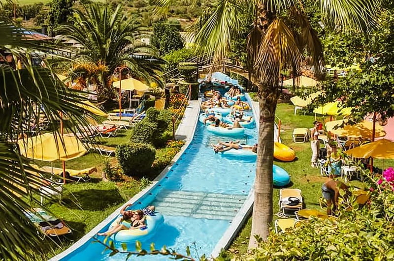 Crete: Acqua Plus Water Park Entrance with Transfer & Lunch - Sunbeds, umbrellas, and lockers: the comfort details that prevent stress
