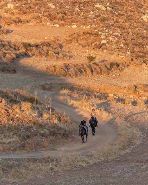 Crete Horse Riding: East Coastline Ride - Riding the East Coast Path Toward Damnoni Beach