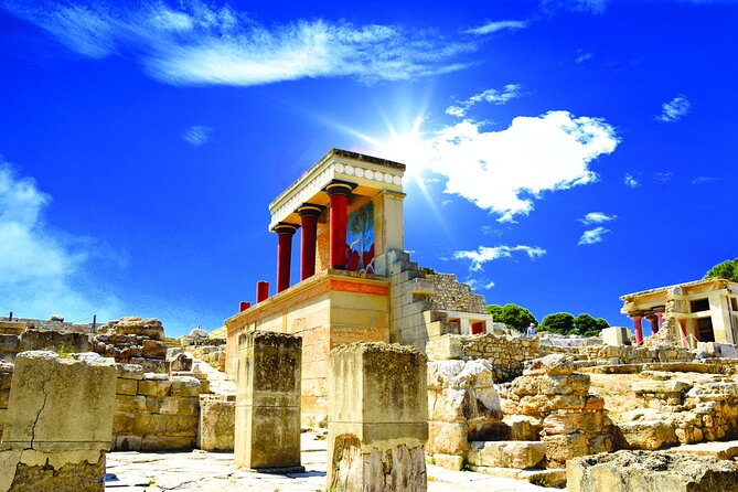 Crete: Knossos Archaeological Site Ticket - Getting there from Heraklion: taxi, car, or bus