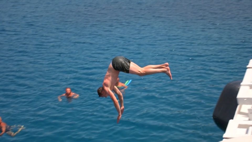 Crete: Mirabello Bay Cruise with Onboard Cocktail - The 1-hour sail to Kolokytha: slow cruising with big water rewards