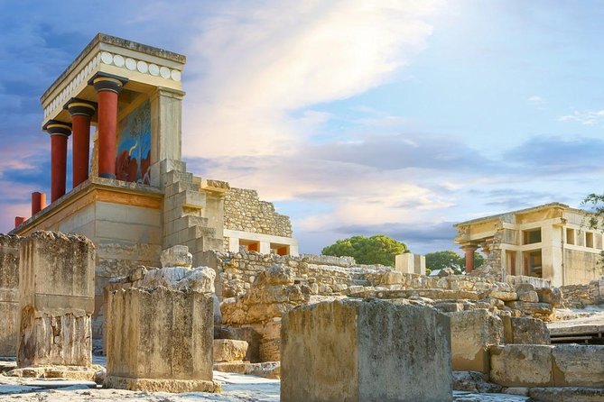 Crete private tour: Knossos Palace and Heraklion Town - Knossos Palace: Frescoes, the Throne Room, and Minoan Engineering