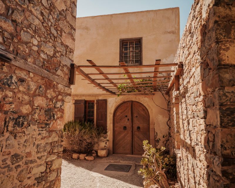 Crete: Spinalonga-Plaka-Agios Nikolaos Tour - Pickup, timing, and what to pack