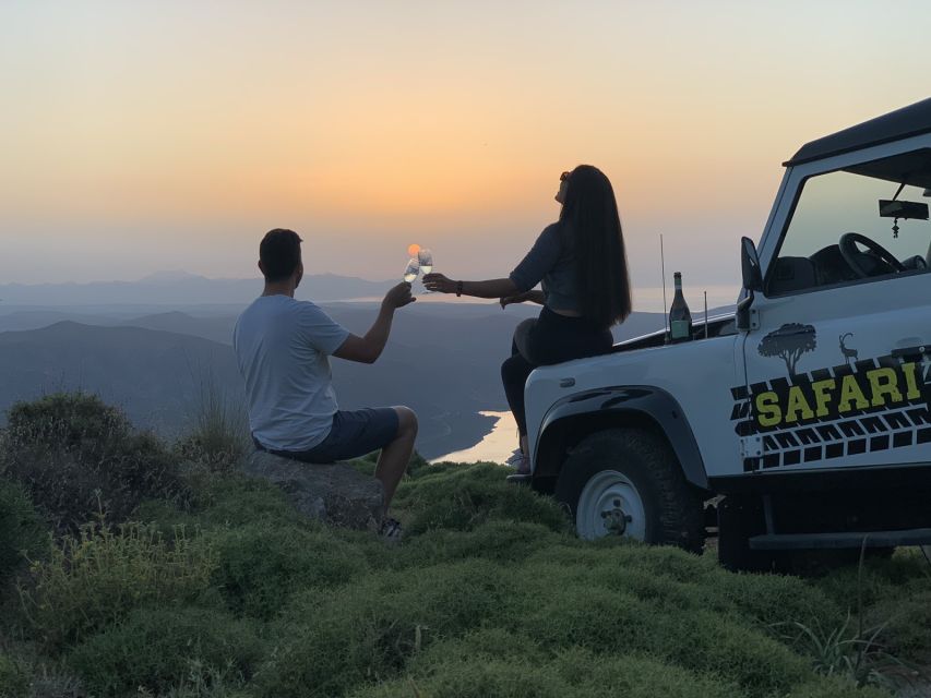 Crete: Sunset Safari - Entering the Land Rover Defender world: bumpy roads, big views