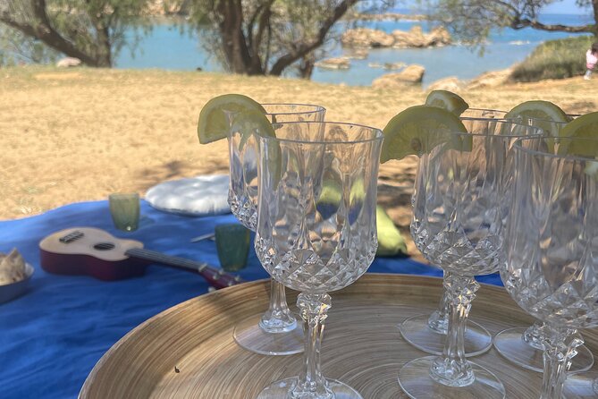 Crete's Vegetarian Picnic - A Morning Start and a Beach Picnic Around Chania