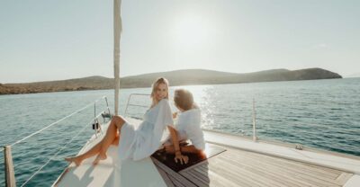 Dia Island: Semi-Private Full Day Sailing Trip with meal - Finding the boat at Cafe Marina: the one logistics step that makes or breaks the start