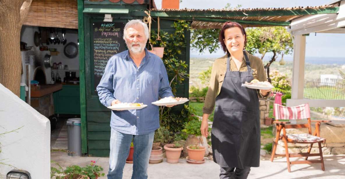 Dining In Rethymno: An Evening Of Cretan Cooking - Dining in a host’s home: the difference between “tour” and “table”