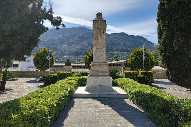 Ecobike-Knossos Palace-Wine tasting-Olive oil tasting - Olive oil factory and tasting: what to pay attention to