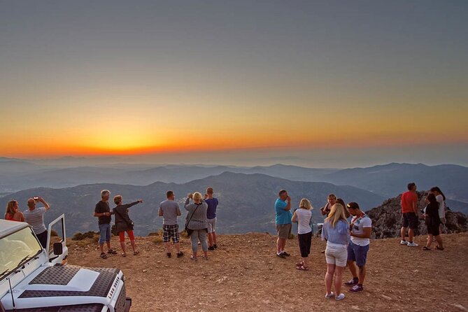 Explore Crete by Sunset Full-Day Guided Tour - Pickup between Heraklion and Sissi: fewer moving parts for you