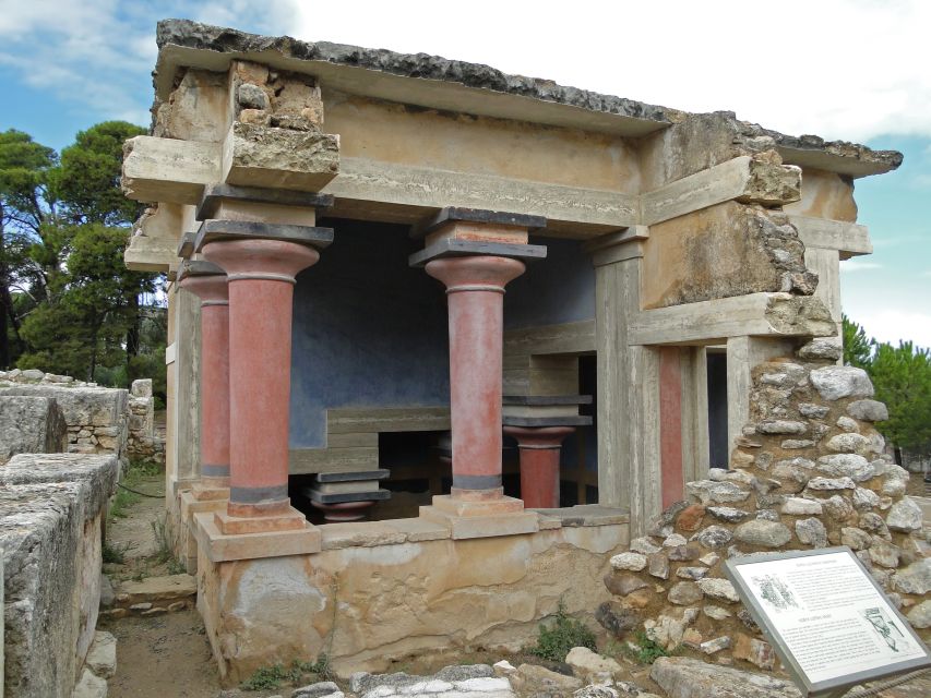From Chania: Full-Day Heraklion Highlights Guided Tour - Shared vs private options: pick what matches your pace