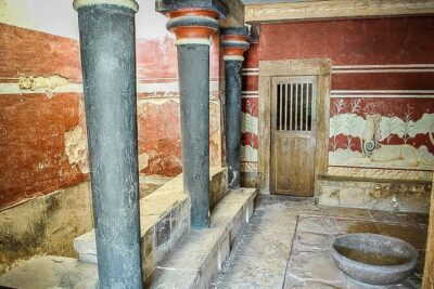 From chania : Knossos Palace & Archeological Museum Tour - Rethymno’s medieval streets: the reset your feet will thank you for