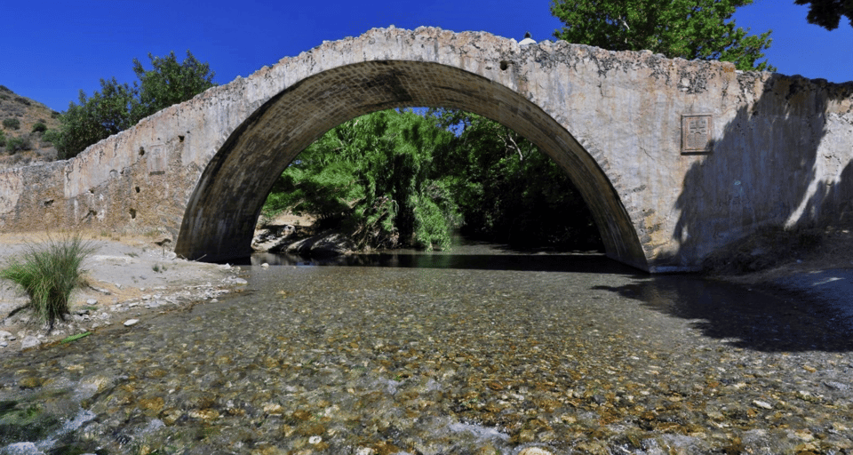 From Chania & Rethymno: Kourtaliotiko, Preveli & Damnoni - Damnoni Beach: Beach Time With a Real Clock