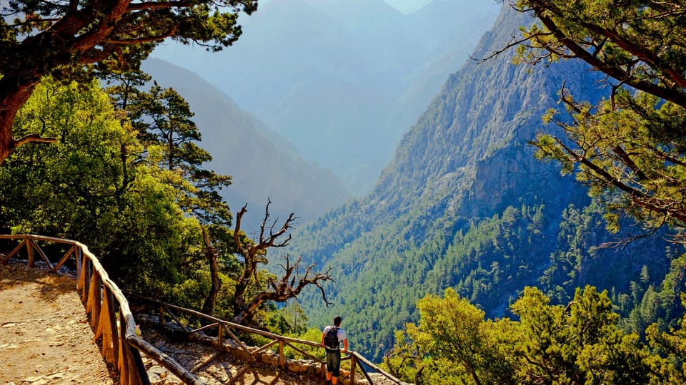 From Chania/Rethymno: Samaria Gorge Easy Way - The Coach Ride: Omalos Stop and a Lot of Road Time