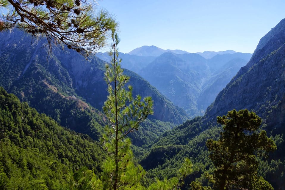 From Chania/Rethymno: Samaria Gorge Easy Way - Samaria Gorge Without the Full 16 km Grind