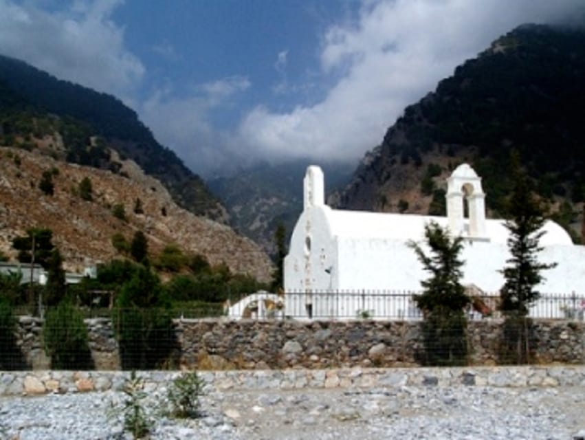 From Chania/Rethymno: Samaria Gorge Easy Way - Agia Roumeli Time: Lunch, Swimming, and a Real Reset
