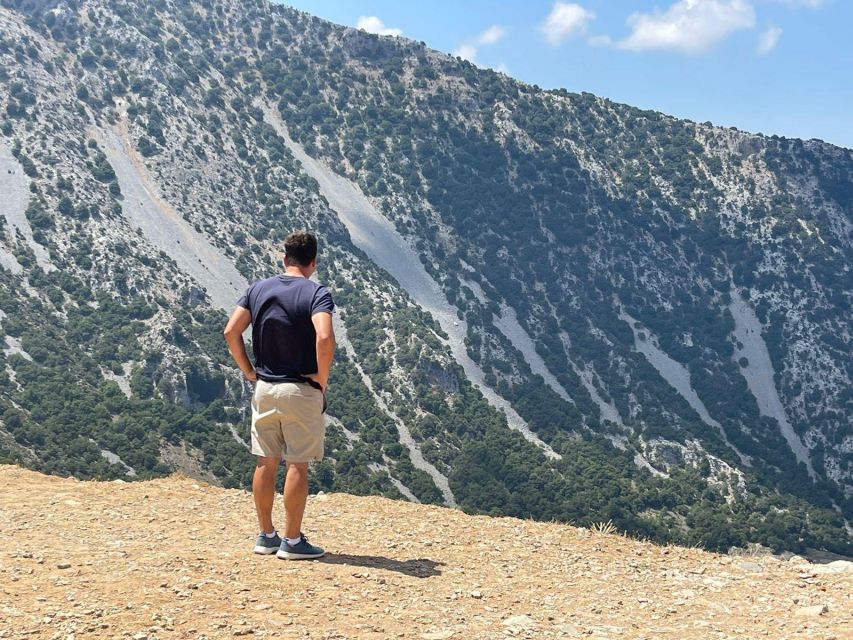From Heraklion: Cave of Zeus & Knossos Palace Private Tour - Comfort perks that save your energy all day