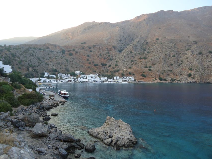From Hora Sfakion: Private Boat Rental for Day Cruising - The boat day format: brief, go, and stay flexible