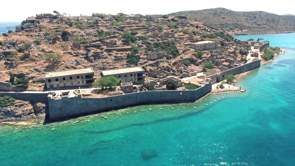 From Rethymno: Agios Nikolaos and Spinaloga Tour - Elounda and the boat to Spinalonga: a transfer that feels like part of the trip
