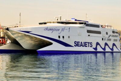 From Rethymno: Full-Day Trip to Santorini by Boat - Rethymno to Santorini: the fast boat ride (and how to avoid dock stress)