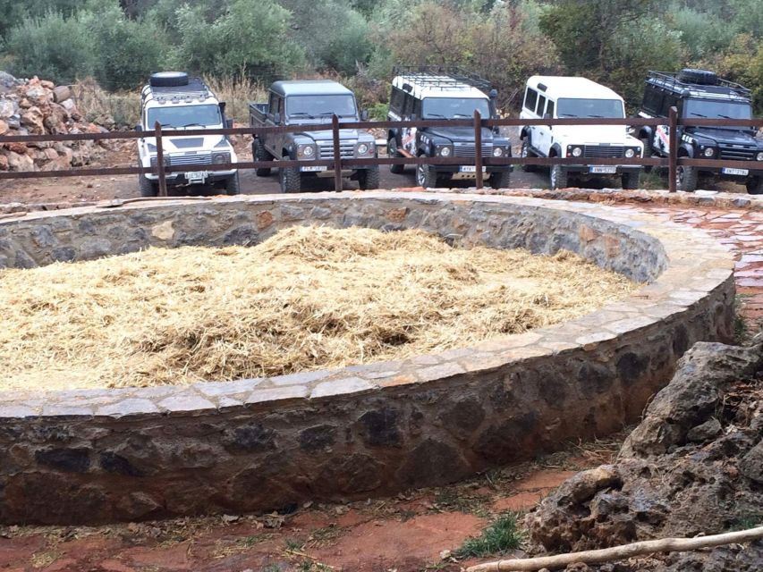 From Rethymno: Off-Road Vehicle Safari with Lunch - Klados Winery in Panormos: wine tasting with the owner’s perspective