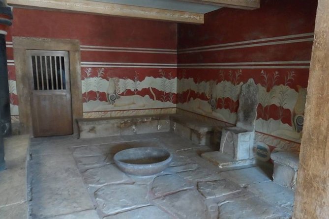 Full-Day Knossos and Heraklion Tour from Chania and Rethymno - Best fit: who this Knossos + Heraklion tour is for
