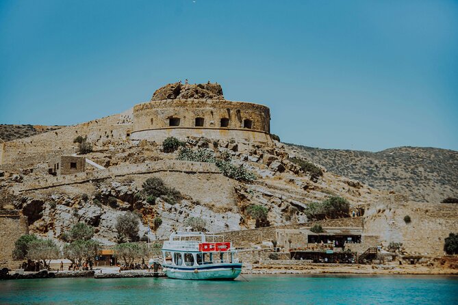Full Day Spinalonga Elouda Agios Nikolaos Olive factory Tour - Agios Nikolaos and Lake Voulismeni: coffee break with real harbor views