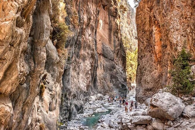 Full Day Tour Samaria Gorge From Rethymno - Samaria Gorge From Rethymno: why this hike is built for the outdoors