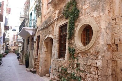 Guided Walking Tour in Chania - Stop 2: Skridlof Street, the Street of Leather