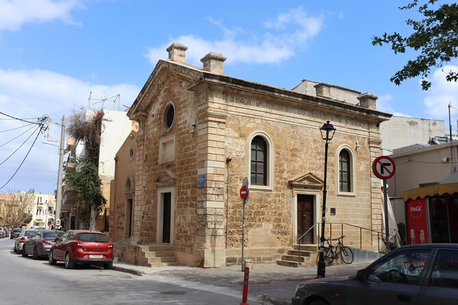 Guided Walking Tour in Chania - Stop 5: Küçük Hasan Mosque and Ottoman-era details