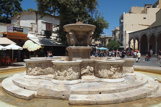 Heraklion city Walking & Tasting tour (Stroll downtown) - Who should book this Heraklion walking tasting tour