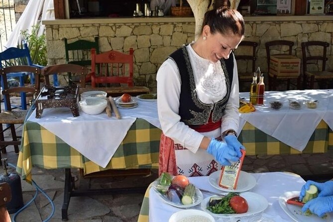 Heraklion: Cretan private cooking lesson with lunch in Arolithos - Key things worth knowing before you go