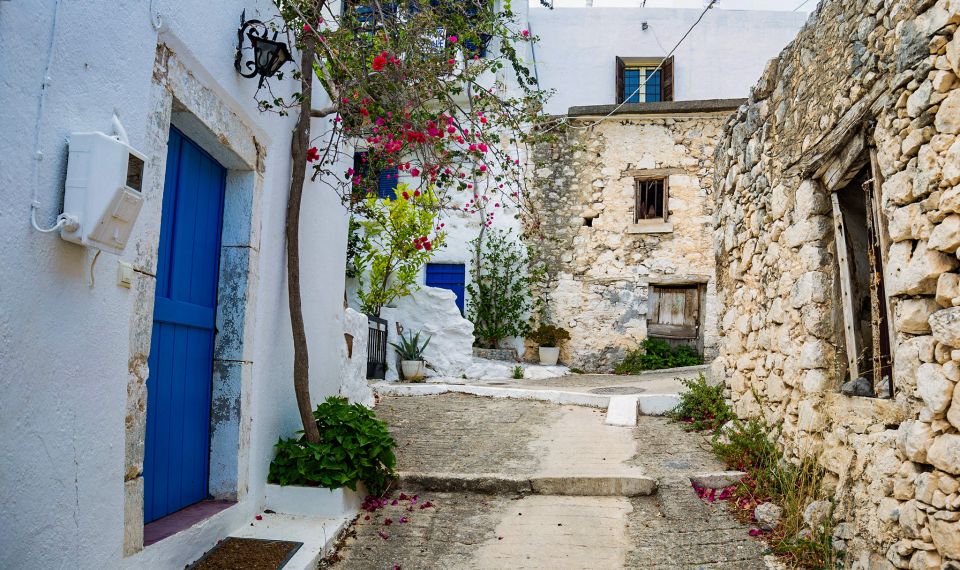 Heraklion: Eastern Crete Highlights Shore Private Tour - Fourni Traditional Village: the coffee stop that sets the tone