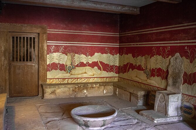 Heraklion Highlights: Knossos, Museum & Historic City Drive - A practical way to see Heraklion’s big hitters in one day