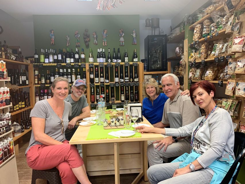 Heraklion: History & Culture Walking Tour with Food Tasting - Off-the-beaten-path lanes: how the route avoids a cookie-cutter stroll