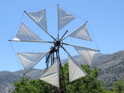 Heraklion: Knossos Palace, Zeus Cave & Oil Mill Private Tour - Malia stop: quick reset before the mountain drive