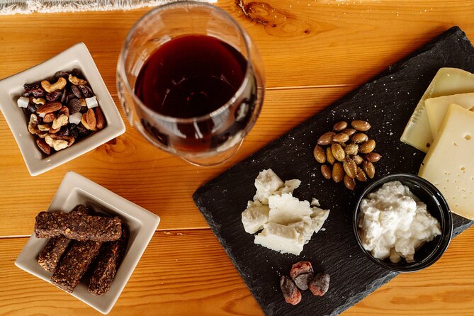 Heraklion Private Half-Day Wine Tasting Tour in Lyrarakis Winery - A quick note on provider and how the day is run